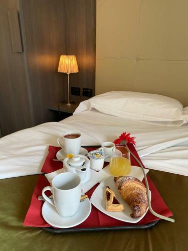 Victoria Hotel