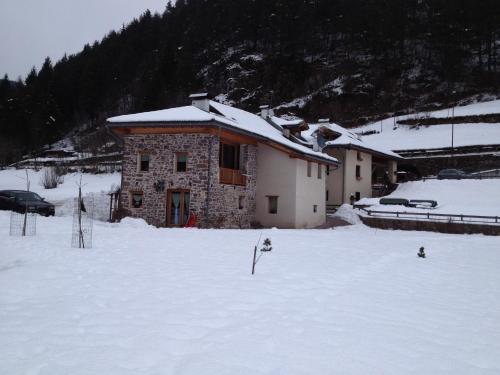 Hostal Maso Toneto
