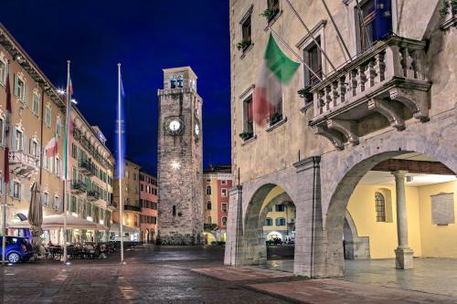 Apartamento Studiorum 400mt Dal Lago - Happy Rentals