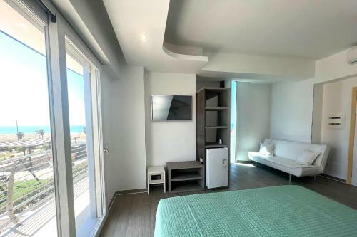 Hostal Paradise Island - Terrazza Sul Mar Mediterraneo