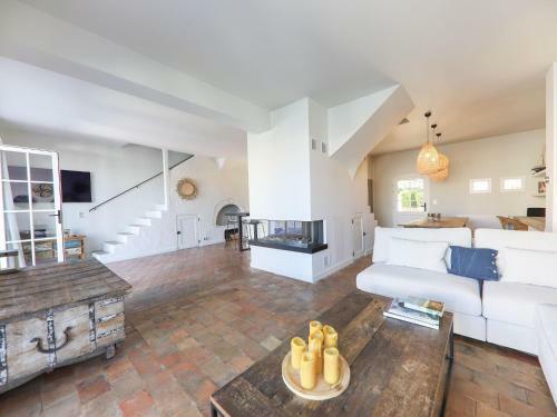 Pleasant House For 8 People & 12 M Mooring