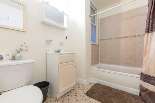 Apartamento 13 Minutes To Midtown Manhattan!