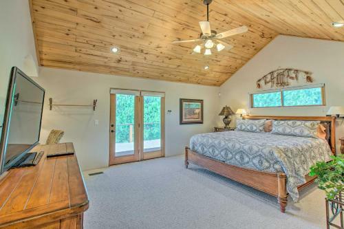 Stunning Angel Fire Cabin With Private Hot Tub!