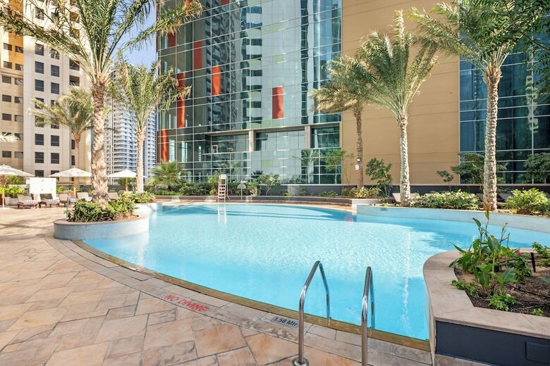 Hotel Oasis Beach Tower