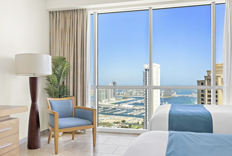 Hotel Oasis Beach Tower