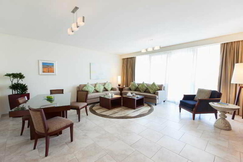 Hotel Oasis Beach Tower