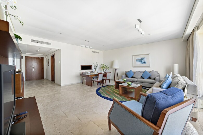 Hotel Oasis Beach Tower