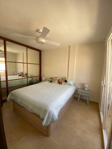 Spacious Family House Near Beach
