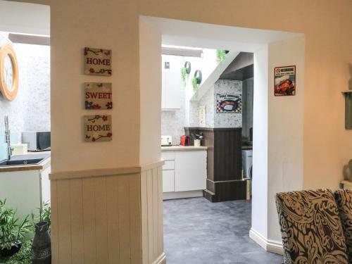 Three Sisters Holiday Cottage
