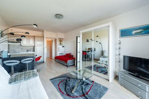 Apartamento Grand Studio Avec Piscine Presqu'�le de Giens