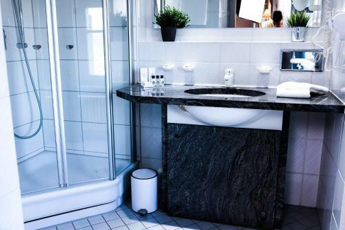 Hotel Schlo� Neuburg