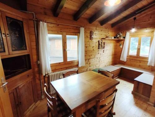 Baita D'oliva Presso Il Camping Sestola 4stelle