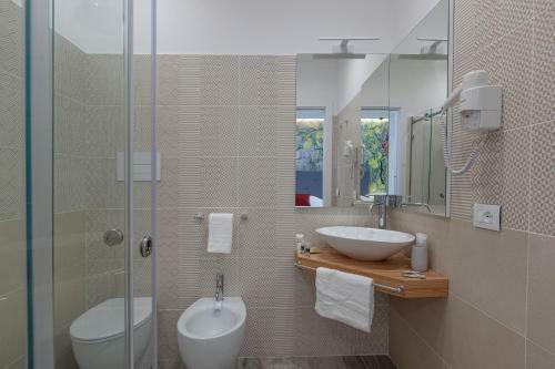 Hostal Zaararooms