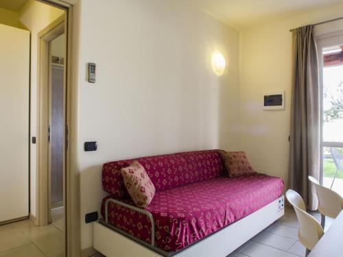 Semi-detached Bungalow With AC Just 3,5 Km From Sirmione