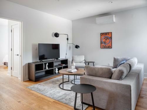 Apartamento Gorgeous + Modern Three-bedroom Flat!