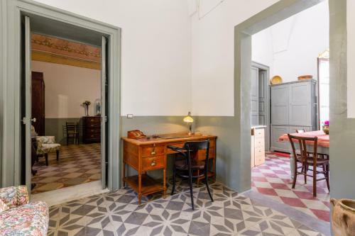 Domus Perrone Liberty Apartment