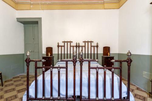 Domus Perrone Liberty Apartment
