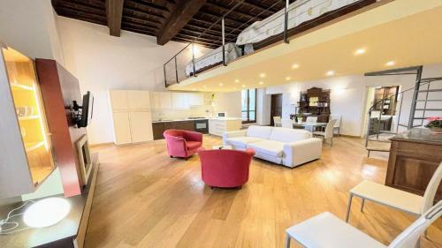Apartamento Duomo Apt With Spectacular Terrace - Sleeps 6