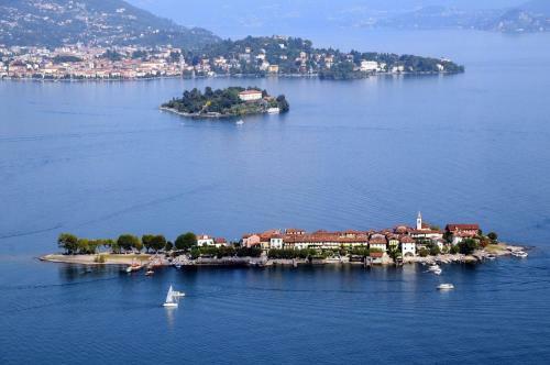 La Dependance Immersa Nel Parco Della Villa Isabella