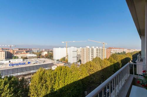 Apartamento Turin Cityview Balcony Flat