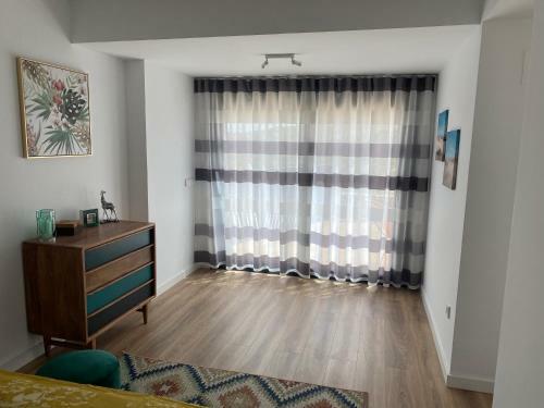 Apartamento Jacuzzi! Penthouse In The First Sea Line!