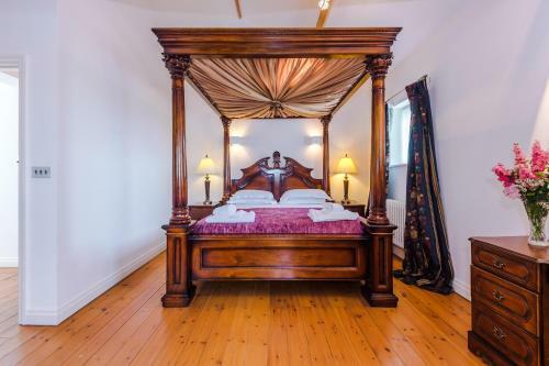 Villa Farm- A Luxury Holiday Home With Stunning Views