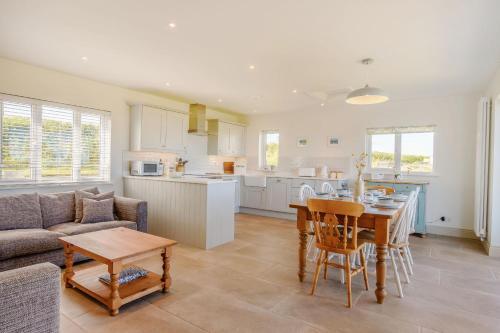 Morlan Cottage