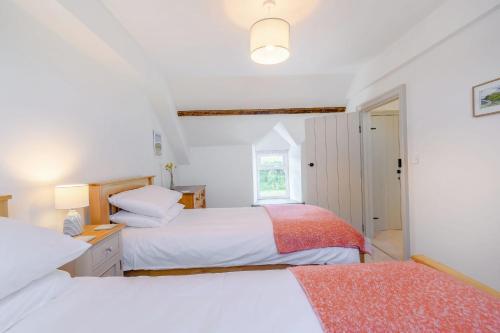 Morlan Cottage
