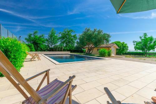 Sunrise Hill Holiday Home