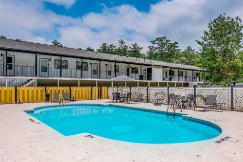 Timber Lodge -503