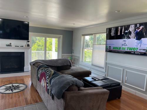 Villa 47 Terrace Ave