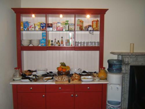 Hostal Faythe Guesthouse