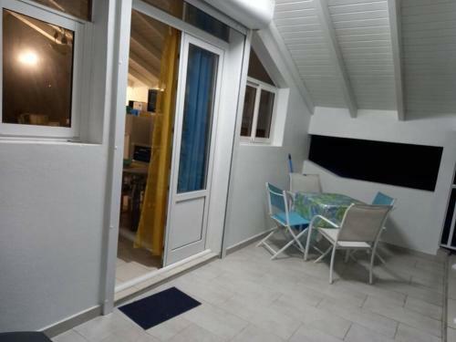 Apartamento Haut de Villa Agr�able Et Paisible Climatise, Wifi