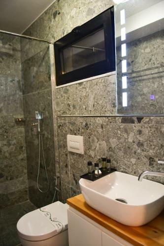 313 Boutique Hotel