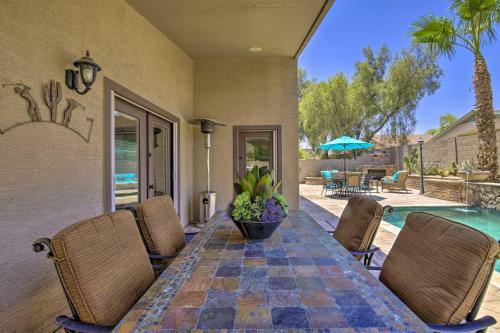 Chic Maricopa Getaway With Outdoor Oasis And Pool