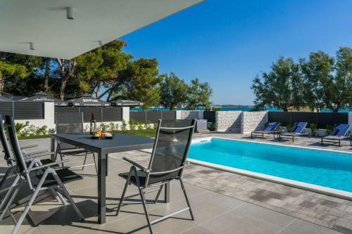 Beautiful Villa Tiara