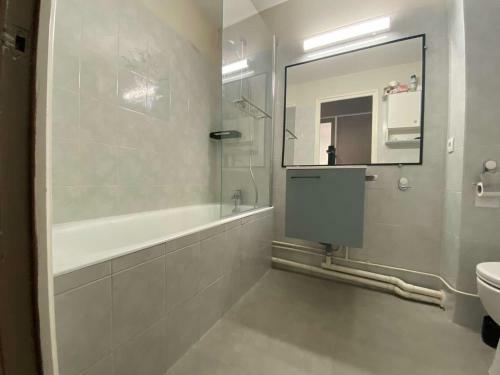 Apartamento Studio Anglet, 1 Pi�ce, 2 Personnes - Fr-1-248-111