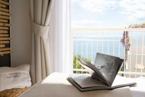 Bed & Breakfast UNA Villa - Amalfi Boutique Rooms