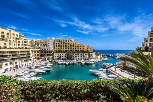 Deluxe 2br Apartment In Central St Julians