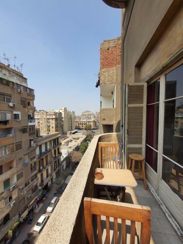 Antique Apartment In Downtown - Unique Experience