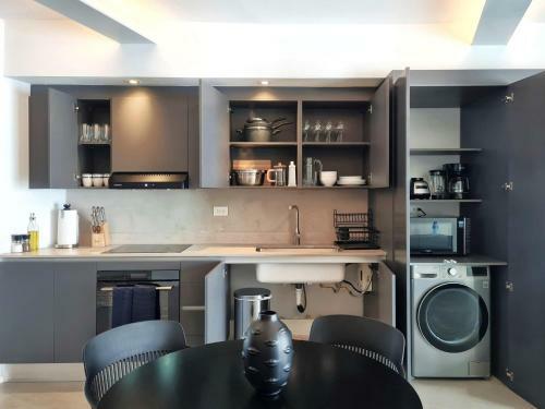 Apartamento Designer 2br With Private Pool In Casco Antiguo