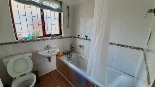 Apartamento The Speckled Egg, 4 Promenade Rd, Lakeside, Cape Town