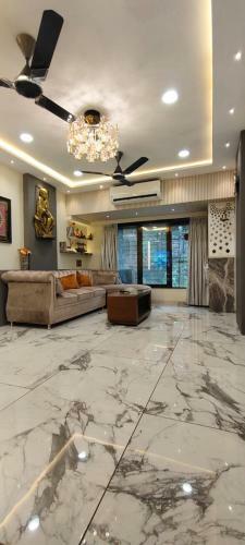 City Homes Crystal Apartment