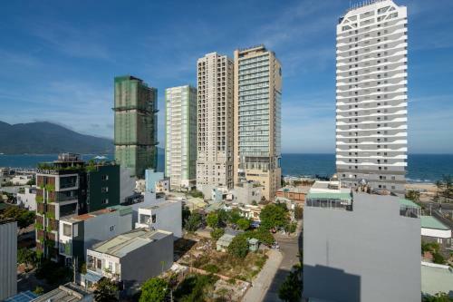 Hh Residence - Serviced Apartment