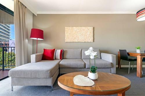 Apartamento Breezy Harbourside Getaway - Balcony & Resort Pool