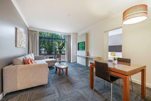 Apartamento Harbourside Escape W Pool & Leafy Alfresco Patio