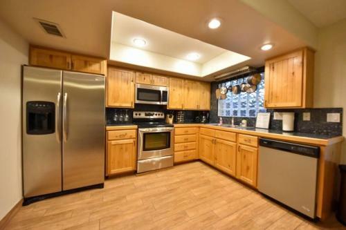 Sky Harbor Scottsdale Relaxing Family Get Away