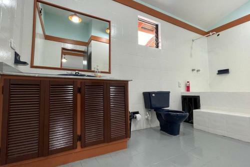 Acogedora Villa Con Piscina