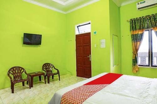Hotel Oyo 91435 Berliany Home 2