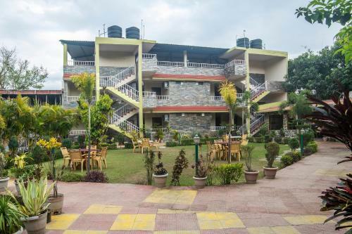 Hotel Oyo 7778 Dhikuli